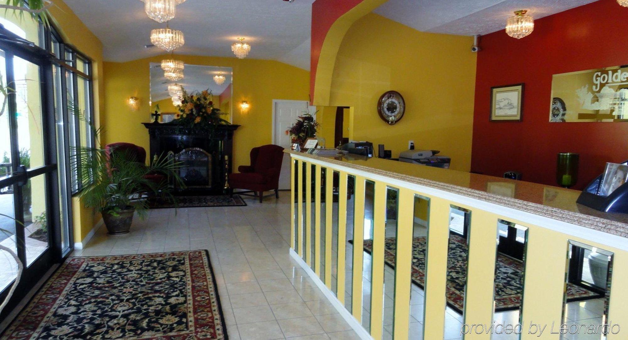 Golden Manor Inn & Suites Muldraugh Beltér fotó