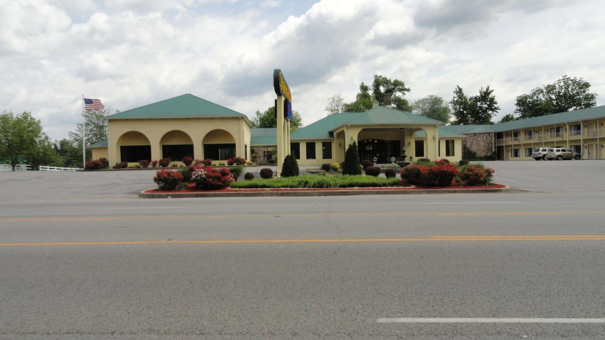 Golden Manor Inn & Suites Muldraugh Kültér fotó